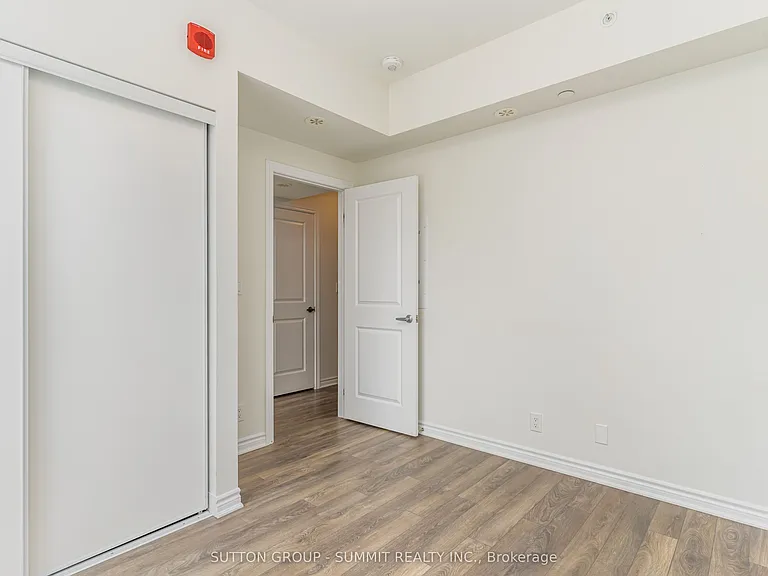 3580 Lake Shore Blvd W #16 — Photo 16