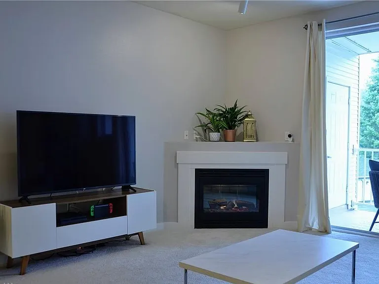 13301 SE 79th Pl #C306 — Photo 3