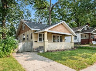 915 Merrifield St SE, Grand Rapids, MI 49507