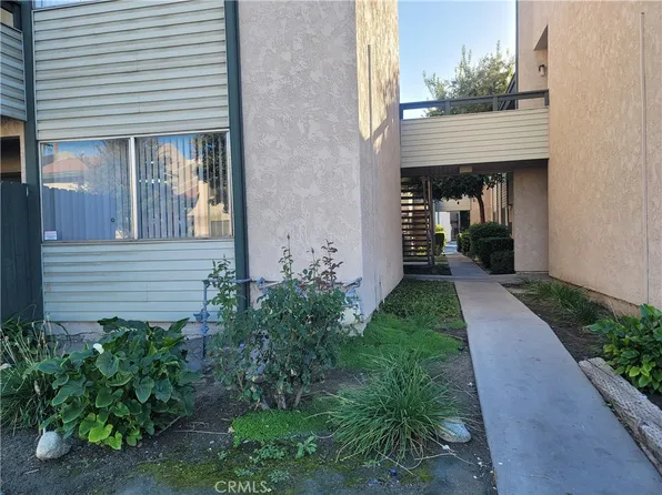 2255 Cahuilla St APT 55, Colton, CA 92324