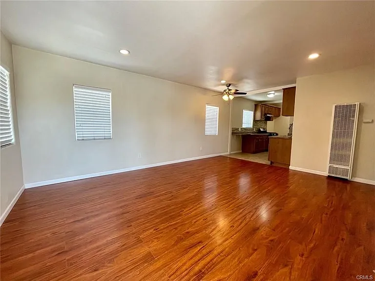 15142 Georgia Ave #MAIN — Photo 6