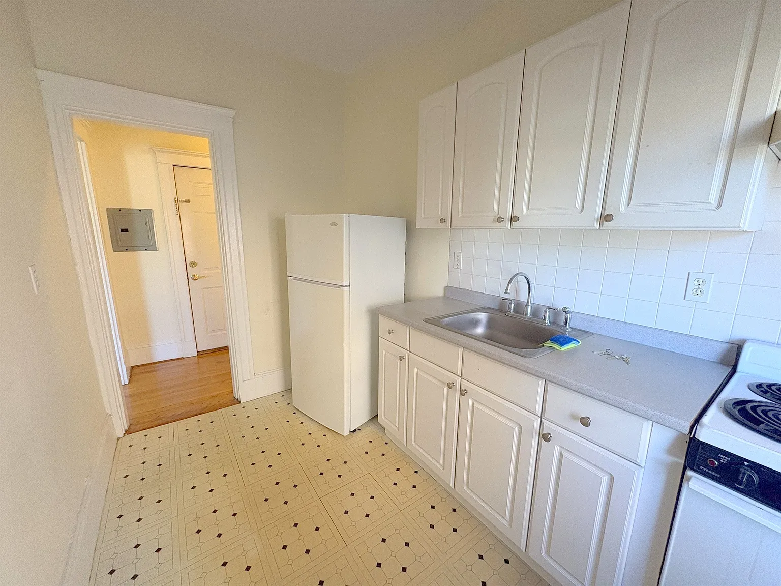 1 bed, $2,500 — Photo 1