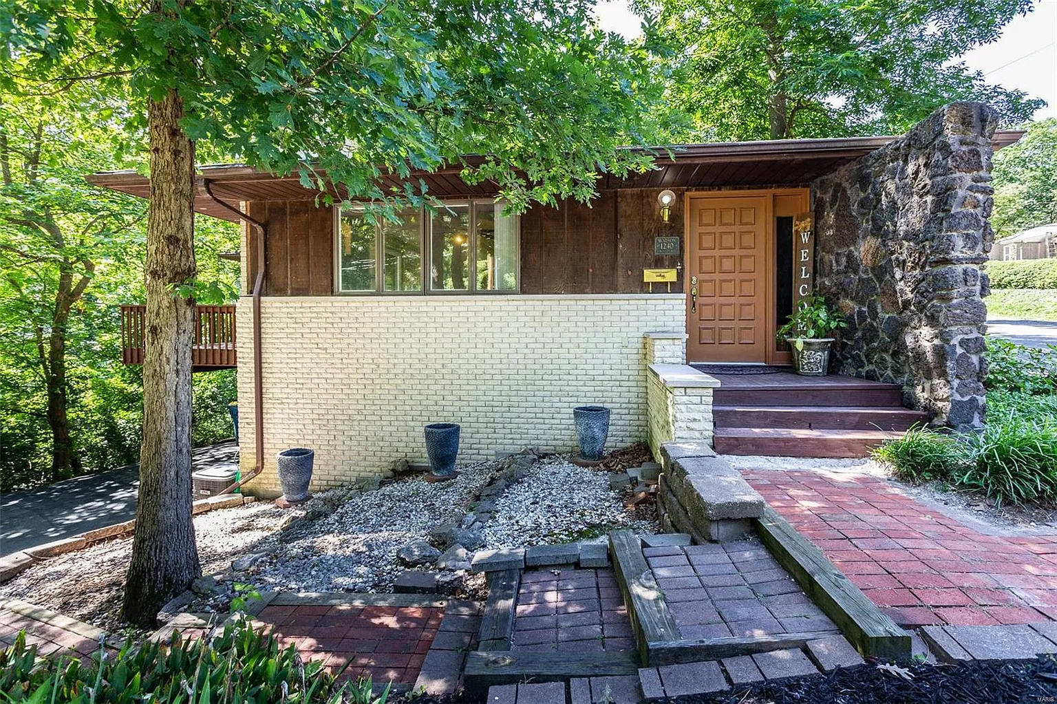 1240 Grand Ave photo 1