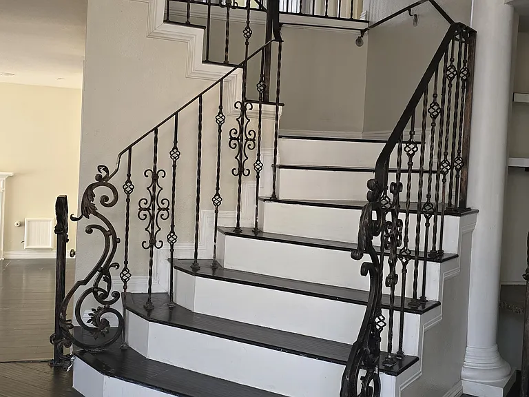 E Mesa Dr — Photo 11
