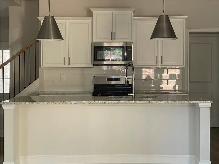 5122 Hillington Way — Photo 5
