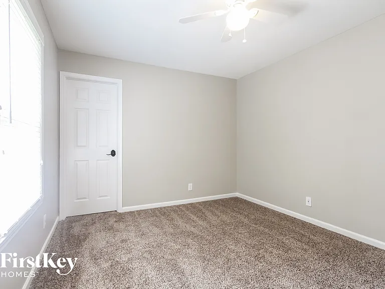 7203 Tresa Dr — Photo 12