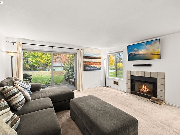 4th image of 9912 SW Trapper Ter