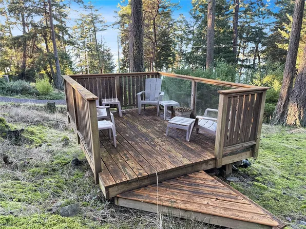 1609 Schooner Way, Southern Gulf Islands, BC V0N 2M2