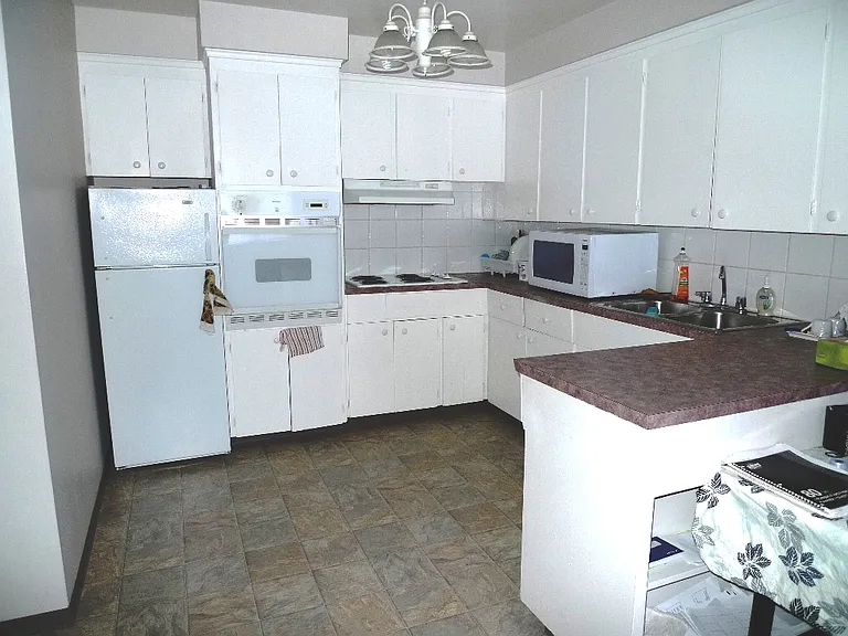 10190 115th St NW — Photo 5