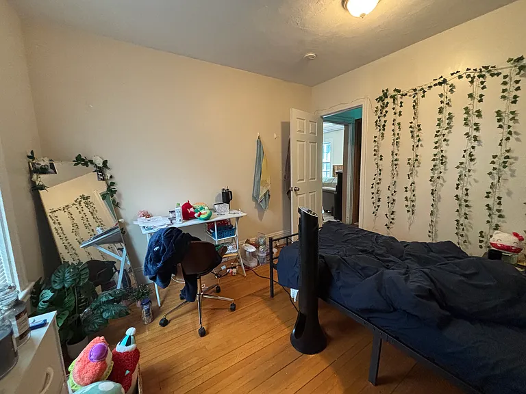 33 Jefferson St #1 — Photo 8