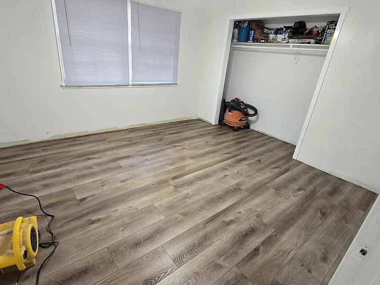 264 Lincoln Ave — Photo 6
