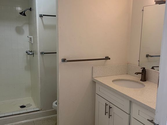 5th image of 1650 Kanunu St APT 401