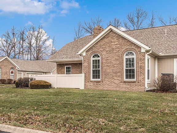 2nd image of 348 Park Woods Ln
