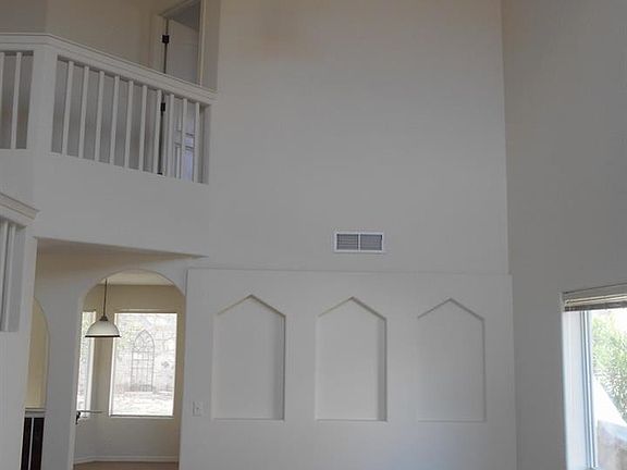 2nd image of 3729 Piedras Negras Dr