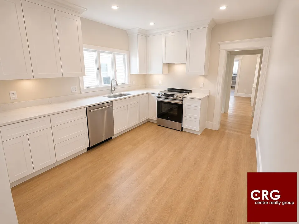 9 Bradford Ave #2