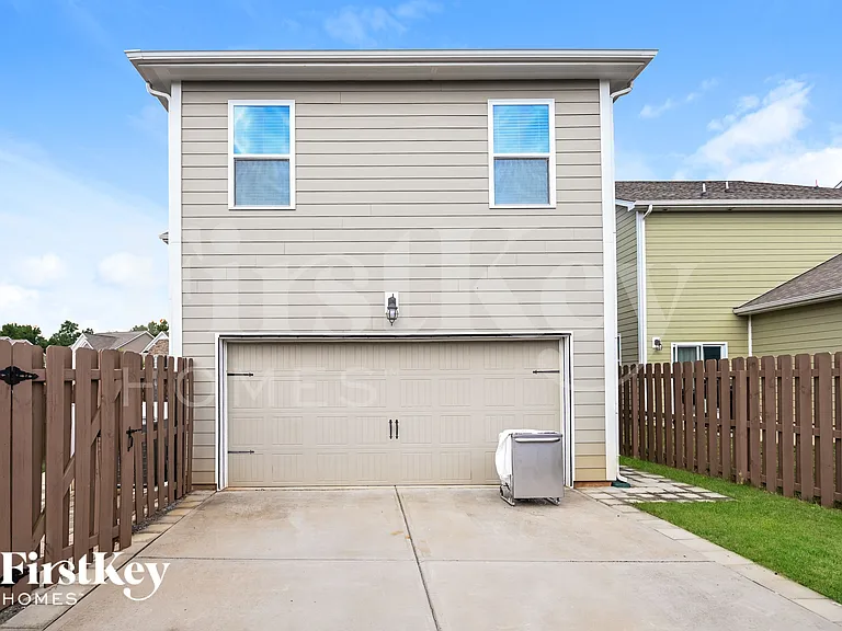9725 Rayneridge Dr — Photo 15