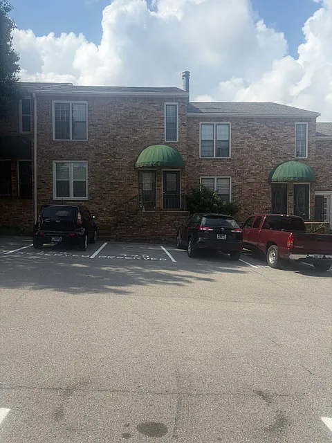 130 Matthew Ln