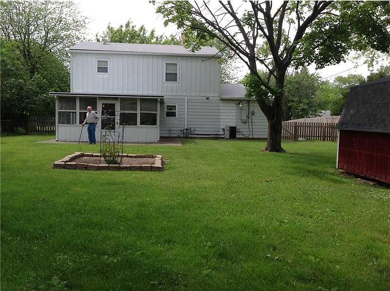 2nd image of 3531 N Dubarry Ct