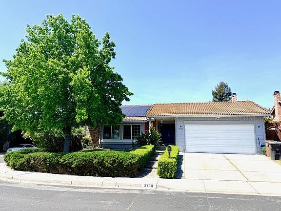 2nd image of 3730 Rolling Hills Dr