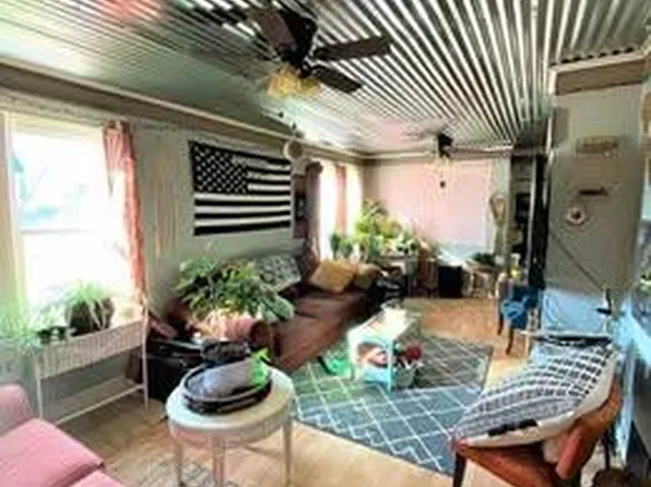 304 N Wilson St, Kimberly, WI 54136