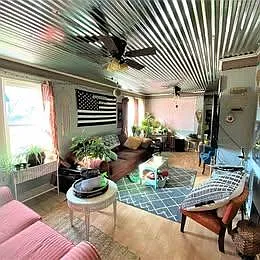 304 N Wilson St Photo 1