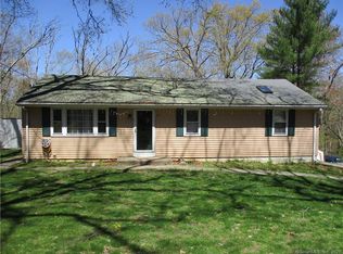 83 Underwood Rd, Putnam, CT 06260