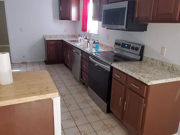 2nd image of 3705 Melissa Dr