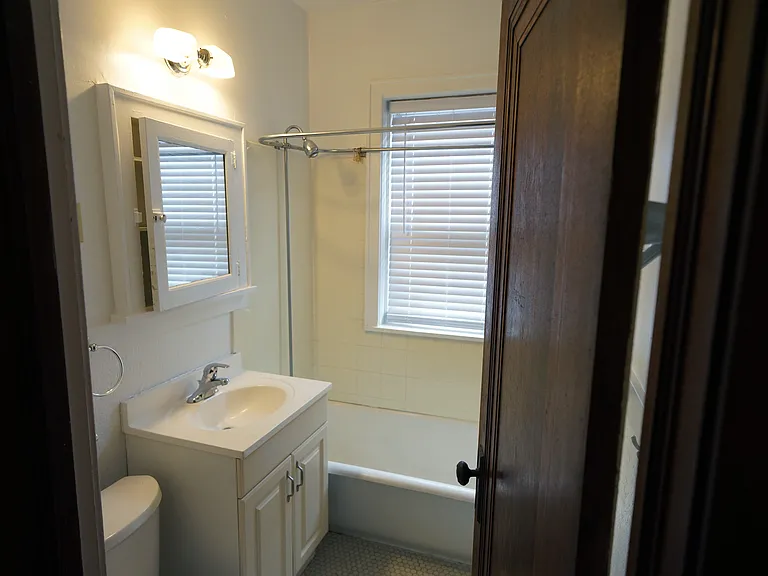 The Randolph Apartments — Photo 13