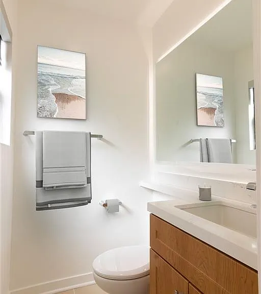 11665 Mayfield Ave — Photo 14