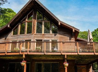 82 Indian Lake Road, Putnam Valley, NY 10579