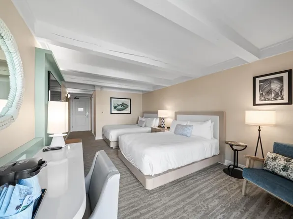 269 Fontana BOULEVARD #1719, Fontana, WI 53125