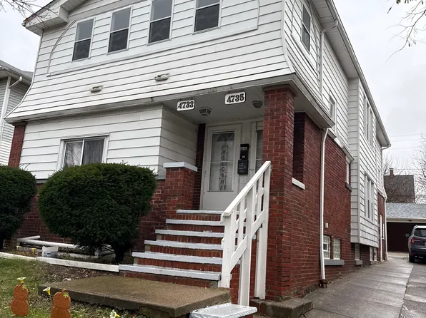 4733 E 93rd St, Garfield Heights, OH 44125