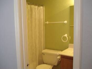4th image of 912 Falconhead Ln
