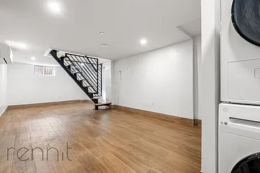 Rented by Rennit Inc.