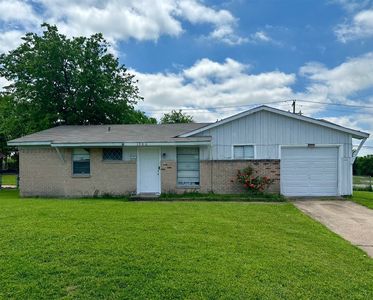 1306 Laura Ln, Dallas, TX, 75241