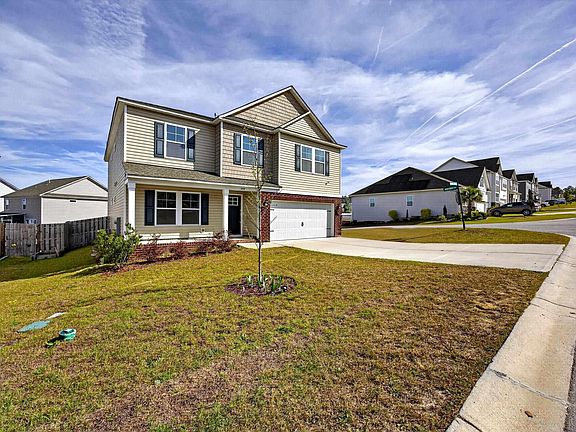 4th image of 244 Savannah Hills Dr
