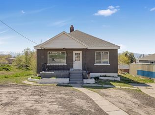 422 S Main St, Tooele, UT 84074