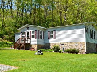 154 Buckeye Hollow Rd, Princeton, WV 24739
