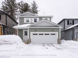 15 Quinn Forest Dr, Bracebridge, ON P1L 0C8