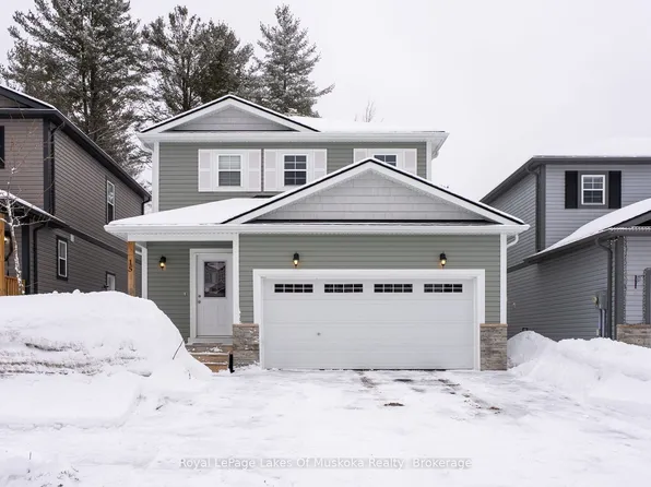 15 Quinn Forest Dr, Bracebridge, ON P1L 0C8