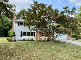 2524 Ridgefield Rd, Portage, MI 49024