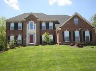 1413 Mystic Valley Dr, Sewickley, PA