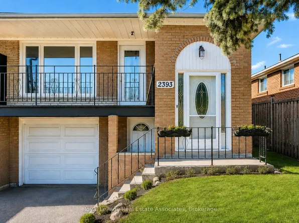 2393 Whaley Dr, Mississauga, ON L5B 2B3