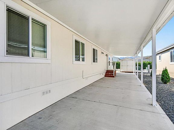4th image of 3555 S Pacific Hwy Space 35