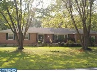 207 Center Ave, Chesilhurst, NJ 08089