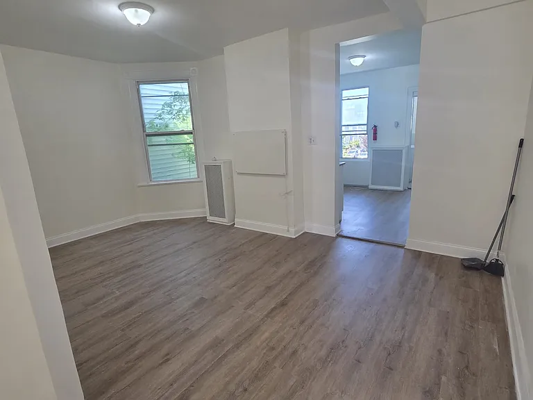 37 Arlington Ave #2 — Photo 8