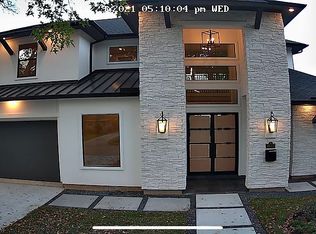 4642 Ingersoll St, Houston, TX 77027