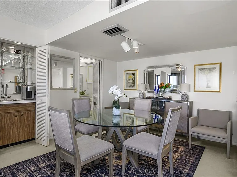 4005 Gulf Shore Blvd N #605 — Photo 7