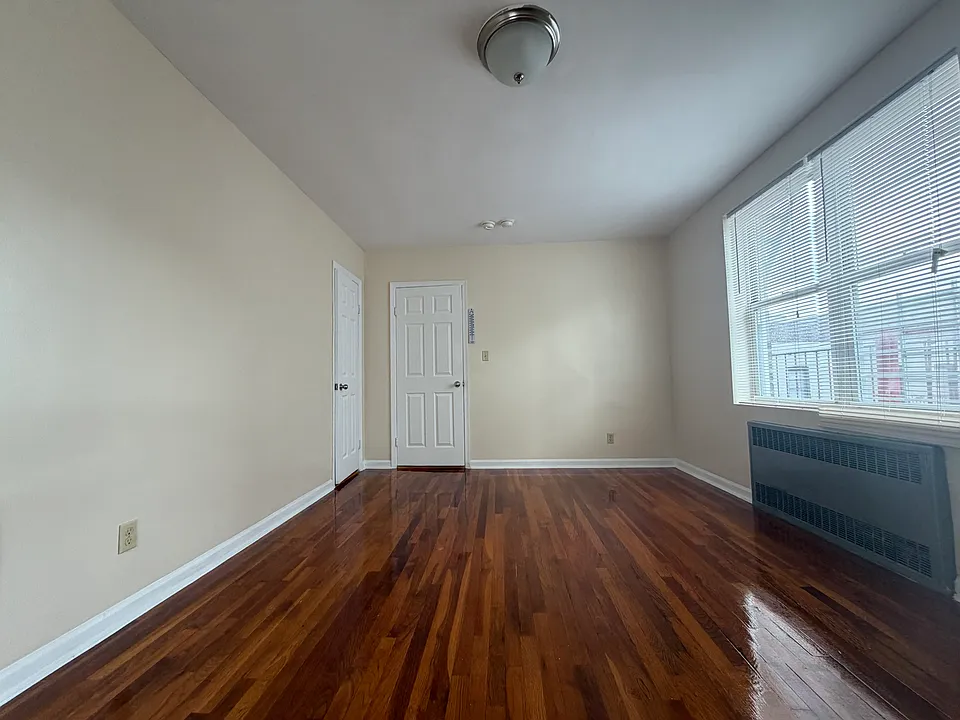 14848 88th Ave #4J
