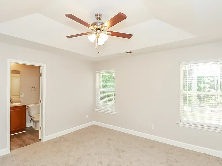 2113 Anchor Ct — Photo 10